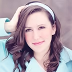 Sarah Chen - Senior Network Specialist